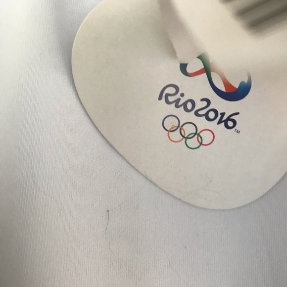 2016 Olympics in Rio, Commemorative Baseball Style Shirt, Size Medium - Picture 5 of 8